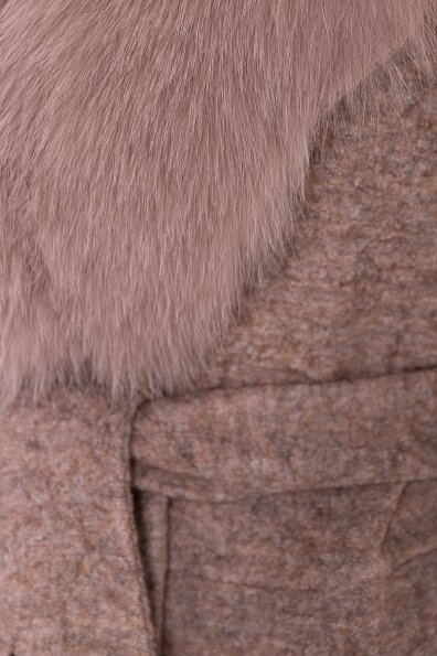 Зимнее пальто с воротником из песца Габриэлла 4150 Цвет: Бежевый 13