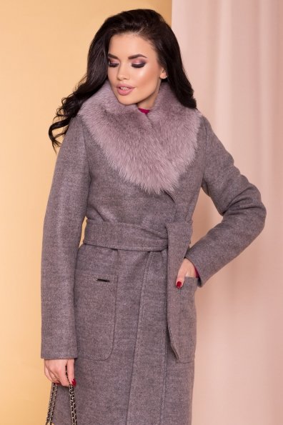 Зимнее пальто со съемным меховым воротником Мила 5498 Цвет: Карамель 20