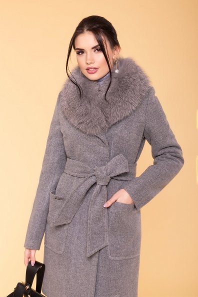 Зимнее пальто со съемным меховым воротником Мила 5498 Цвет: Серый 18