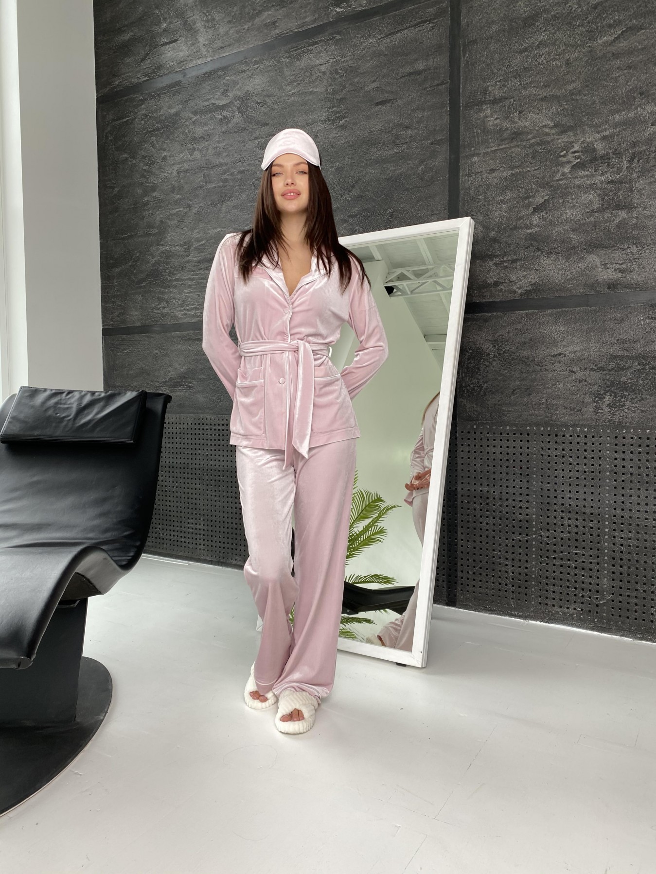 Шайн пижама велюр жакет брюки маска для сна 10353 АРТ. 47088 Цвет: Розовый - фото 4, интернет магазин tm-modus.ru