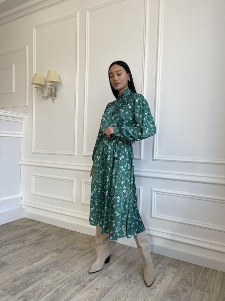 Жасмин шелковое платье с цветочным принтом 11716 Цвет: Зеленый/молоко/магнолия