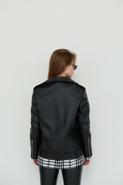 Босс экокожа прокатанная куртка 14332 Цвет: Черный/Матовый