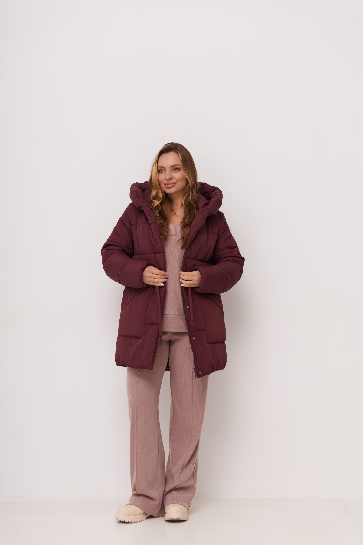 Пуховик Піно плащівка Ammy 15117 Цвет: Марсала - фото №1 Пуховик Піно плащівка Ammy 15117 Цвет: Марсала