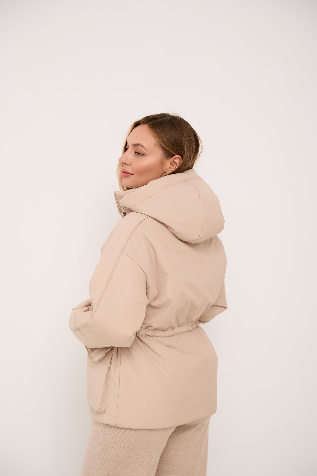 Куртка Бренд 65 Плащівка Ammy 16186 Цвет: світло бежевий - фото №1 Куртка Бренд 65 Плащівка Ammy 16186 Цвет: світло бежевий