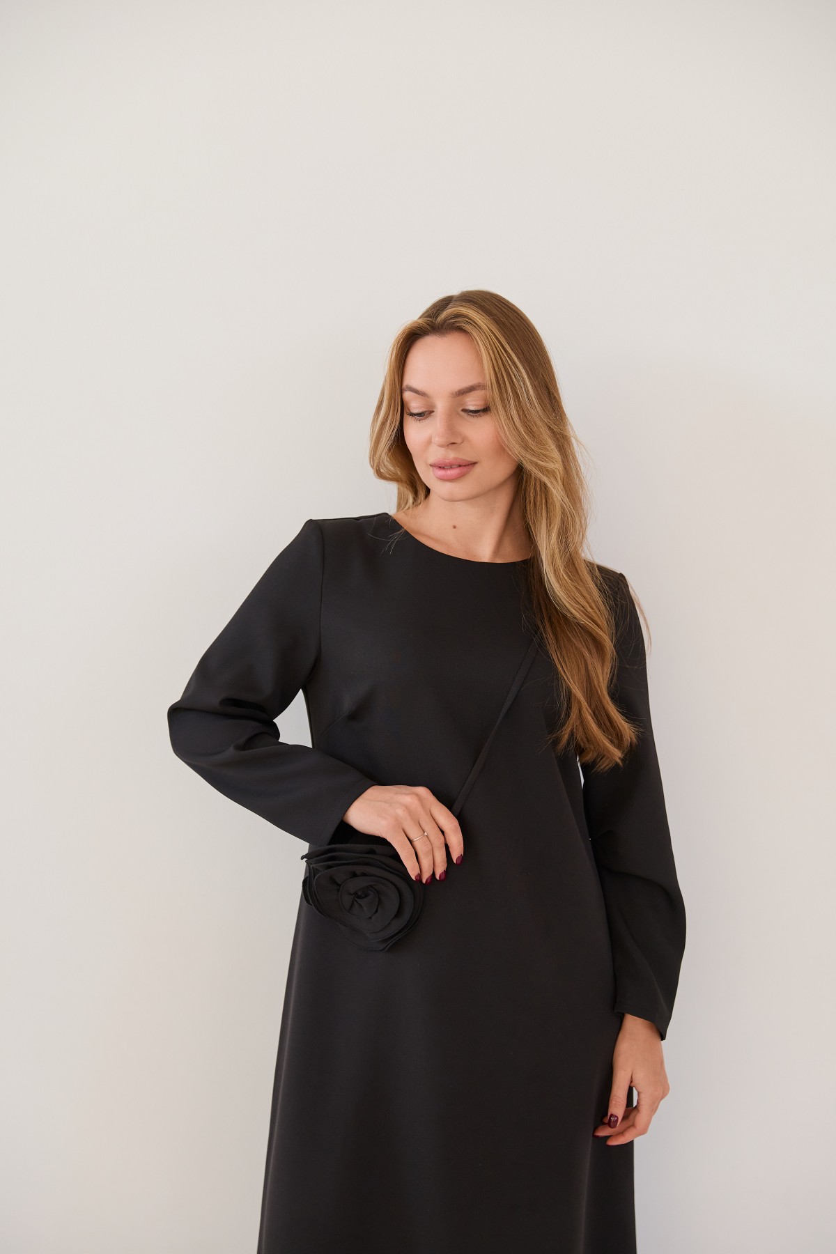 Сукня Плаза Максі Костюмка креп стрейч 16069 Цвет: Чорний - фото №5 Сукня Плаза Максі Костюмка креп стрейч 16069 Цвет: Чорний