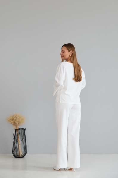 Рома Костюмка креп стрейч костюм 16626 Цвет: Молоко 1