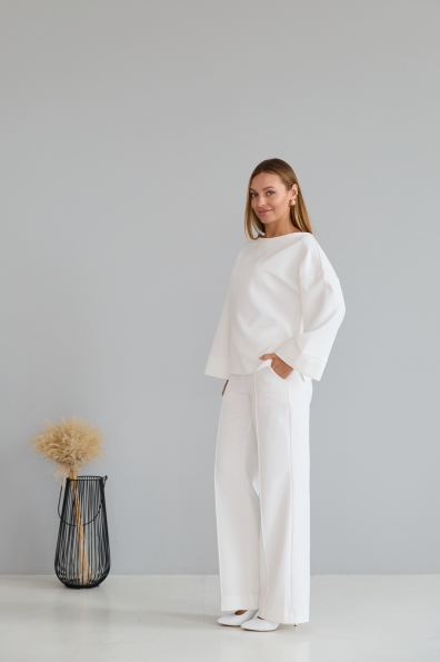 Рома Костюмка креп стрейч костюм 16626 Цвет: Молоко 1