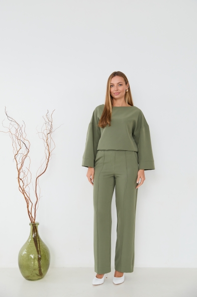 Рома Костюмка креп стрейч костюм 16626 Цвет: Олива 15
