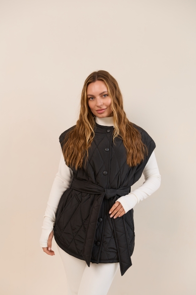Жилет Ефір Плащівка Ammy стьобана РОМБ 16678 Цвет: Чорний